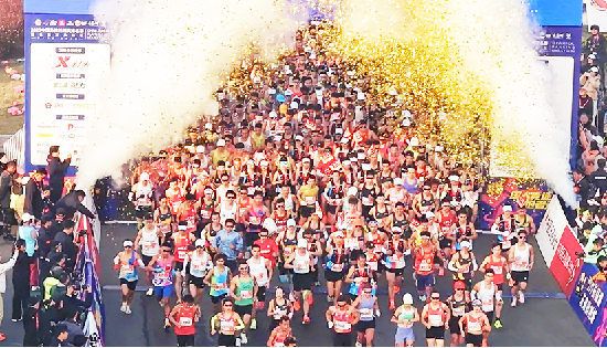 国人竞速，守护无界！乐普 AED 为长荡湖马拉松筑起生命安全防线